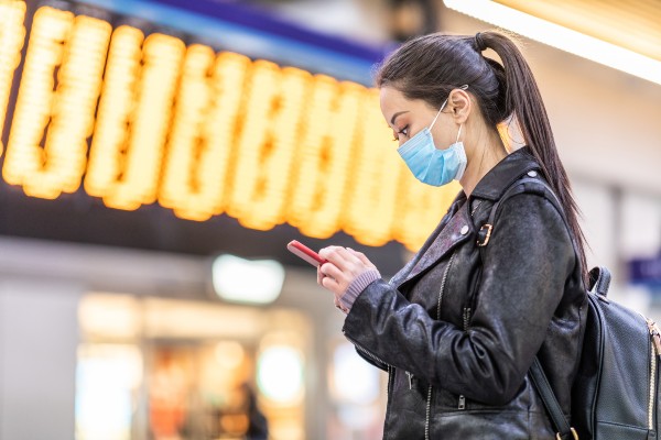 Image of a person wearing a facemask